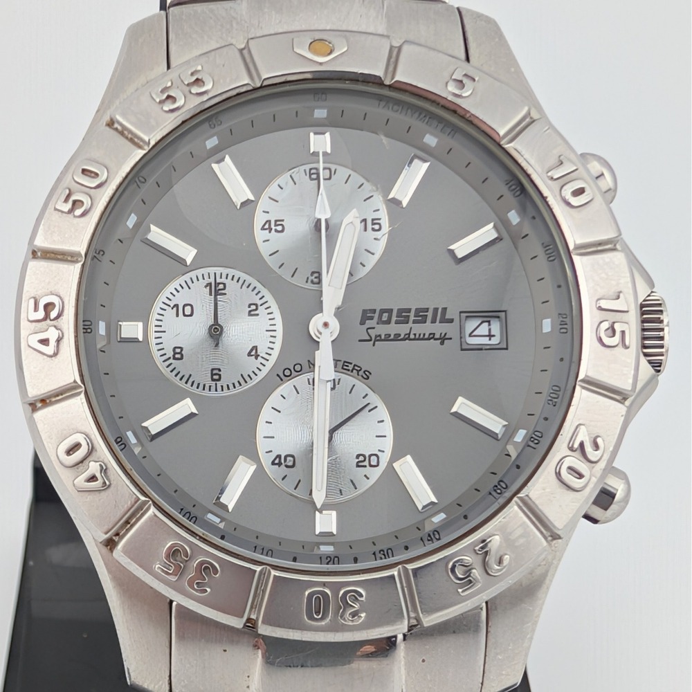 Fossil Speedway Chronograph Men's Watch Gray Dial Rotating Bezel 100M Date SS - Picture 2 of 11